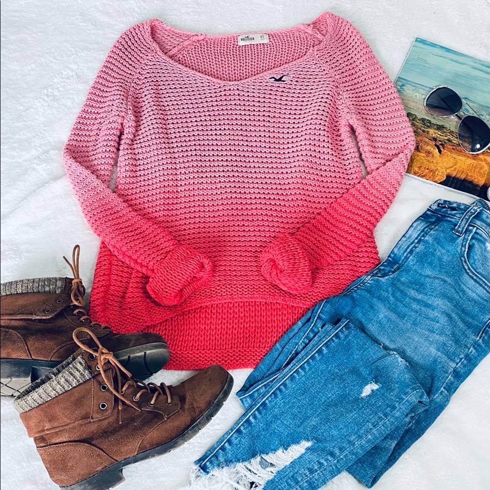 Hollister Pink Gradient V Neck Cable Knit Sweater